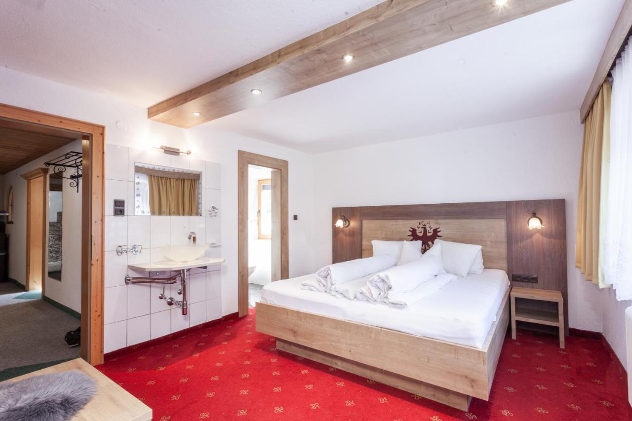 Haus Hrabovsky Apartman Längenfeld Kültér fotó
