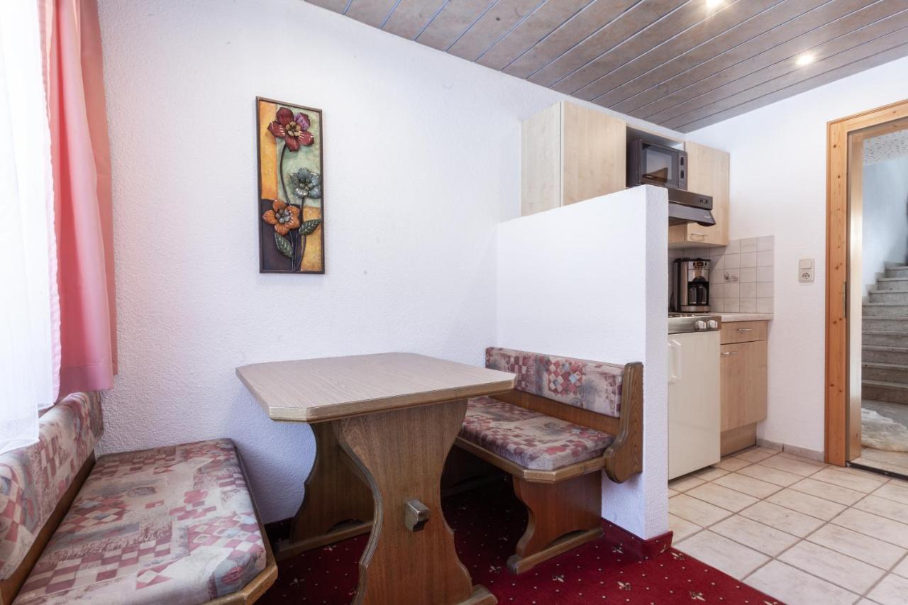 Haus Hrabovsky Apartman Längenfeld Kültér fotó